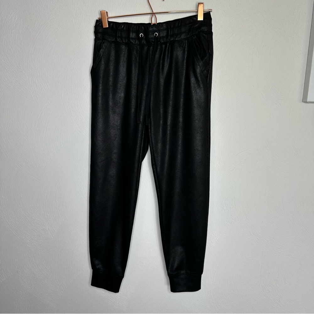 New York and Company Hammered Printed Joggers Size XS